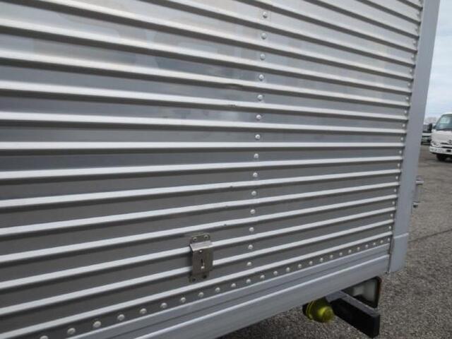 トヨタダイナアルミバン小型（2t・3t）[写真14]