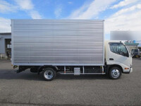 日野デュトロアルミバン小型（2t・3t）[写真06]