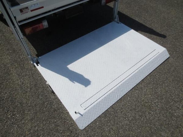 トヨタダイナ平ボディ小型（2t・3t）[写真08]