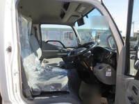 トヨタダイナアルミバン小型（2t・3t）[写真11]