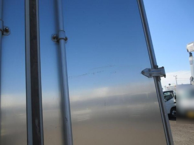 トヨタダイナアルミバン小型（2t・3t）[写真20]