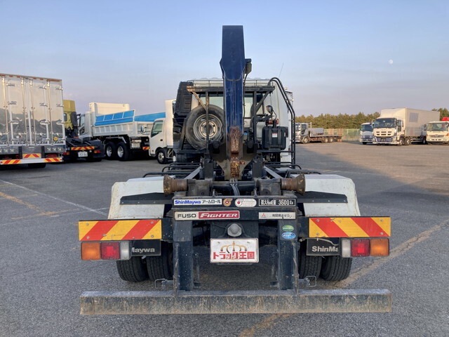 三菱ふそうファイターコンテナ専用車中型（4t）[写真10]