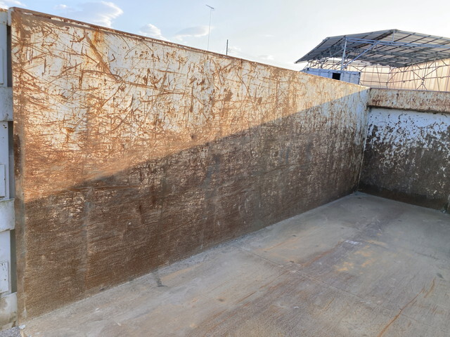 三菱ふそうファイターコンテナ専用車中型（4t）[写真20]