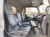 三菱ふそうファイターコンテナ専用車中型（4t）[写真35]