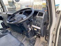 三菱ふそうファイターコンテナ専用車中型（4t）[写真36]