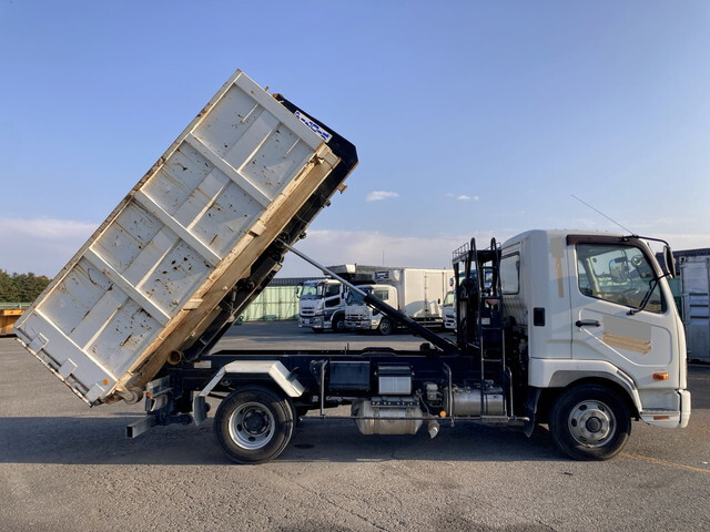 三菱ふそうファイターコンテナ専用車中型（4t）[写真06]