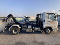 三菱ふそうファイターコンテナ専用車中型（4t）[写真07]