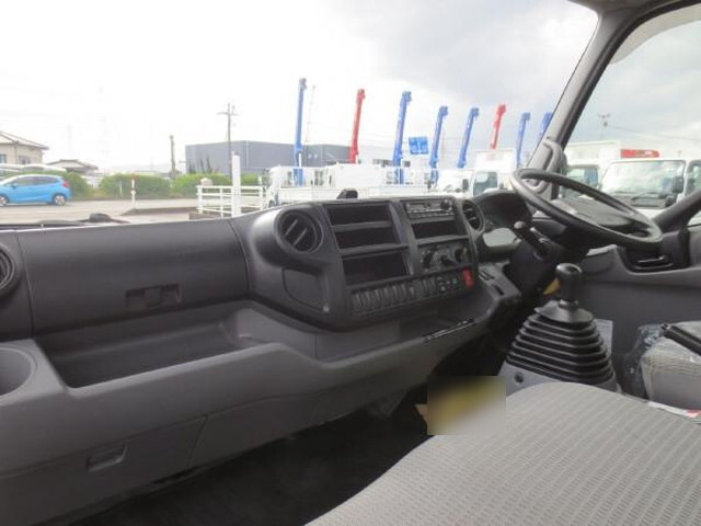 日野デュトロアルミブロック小型（2t・3t）[写真10]