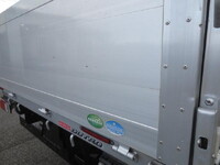 日野デュトロアルミブロック小型（2t・3t）[写真18]