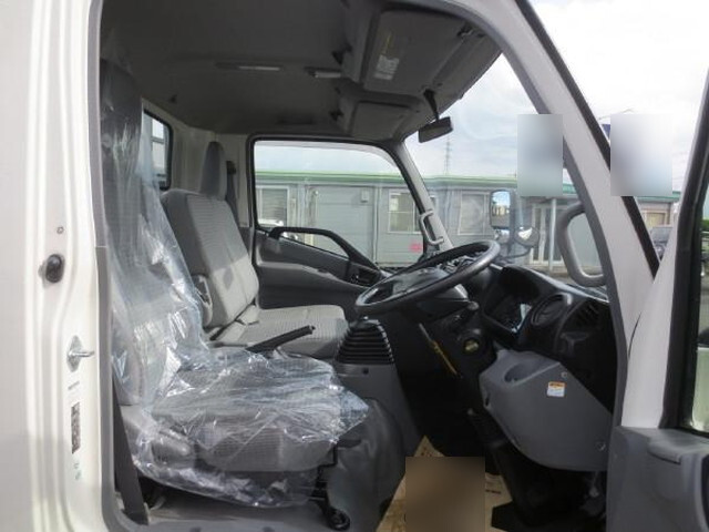 日野デュトロアルミブロック小型（2t・3t）[写真09]