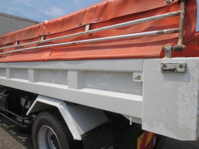 いすゞフォワードダンプ中型（4t）[写真17]