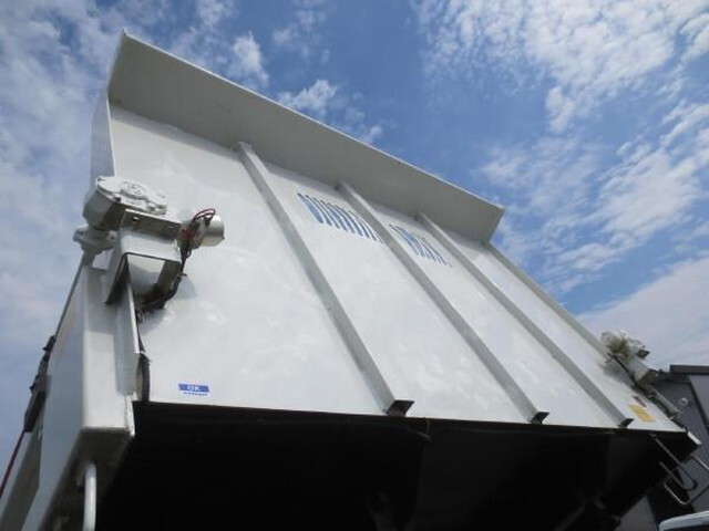 いすゞフォワードダンプ中型（4t）[写真08]