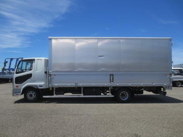 三菱ふそうファイターアルミウイング中型（4t）[写真06]