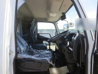 三菱ふそうファイターアルミウイング中型（4t）[写真10]