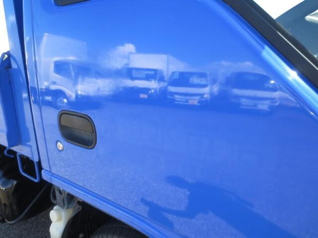 いすゞエルフ三転ダンプ小型（2t・3t）[写真17]