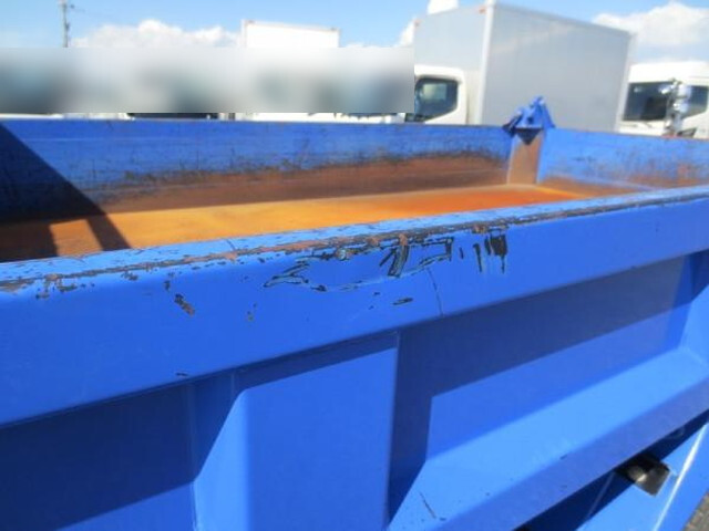 いすゞエルフ三転ダンプ小型（2t・3t）[写真19]