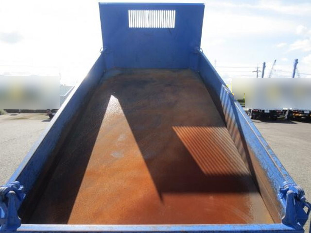 いすゞエルフ三転ダンプ小型（2t・3t）[写真08]