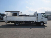 三菱ふそうファイターアルミブロック中型（4t）[写真06]