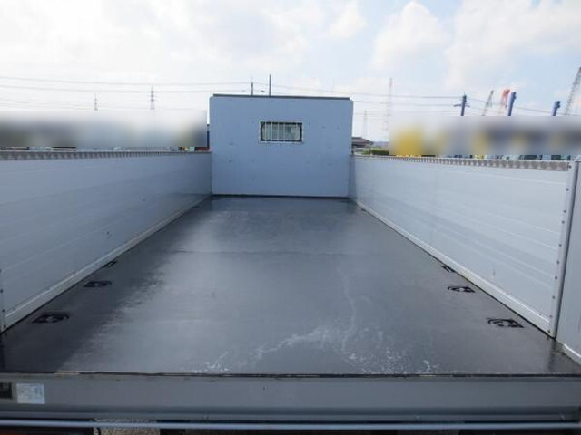 三菱ふそうファイターアルミブロック中型（4t）[写真07]