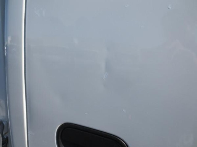 日産アトラス平ボディ小型（2t・3t）[写真13]