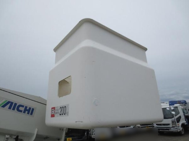 日野デュトロ高所作業車小型（2t・3t）[写真12]