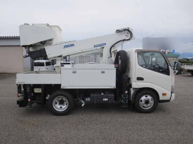 日野デュトロ高所作業車小型（2t・3t）[写真06]