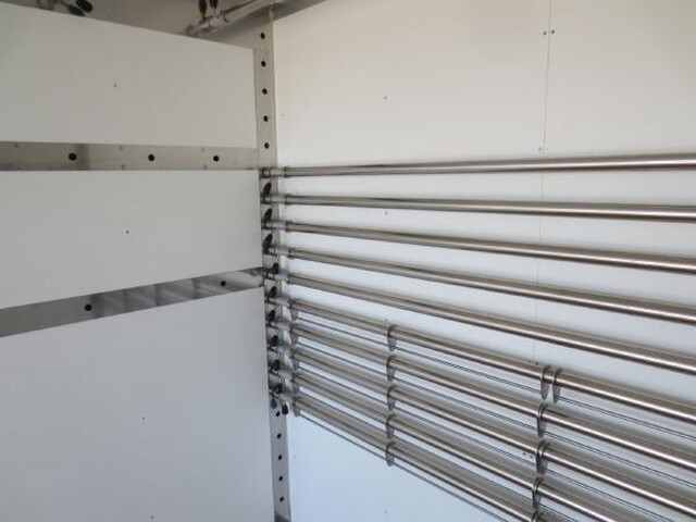 トヨタトヨエースアルミバン小型（2t・3t）[写真11]