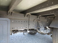 トヨタトヨエースアルミバン小型（2t・3t）[写真12]