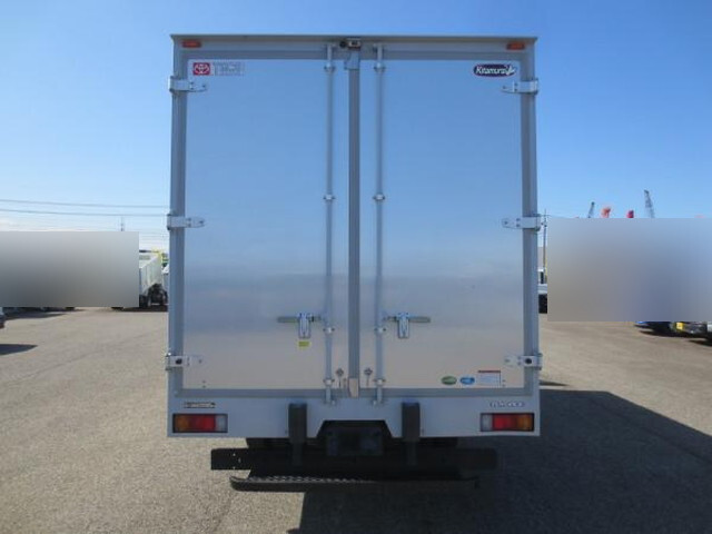 トヨタトヨエースアルミバン小型（2t・3t）[写真06]