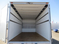 トヨタトヨエースアルミバン小型（2t・3t）[写真09]