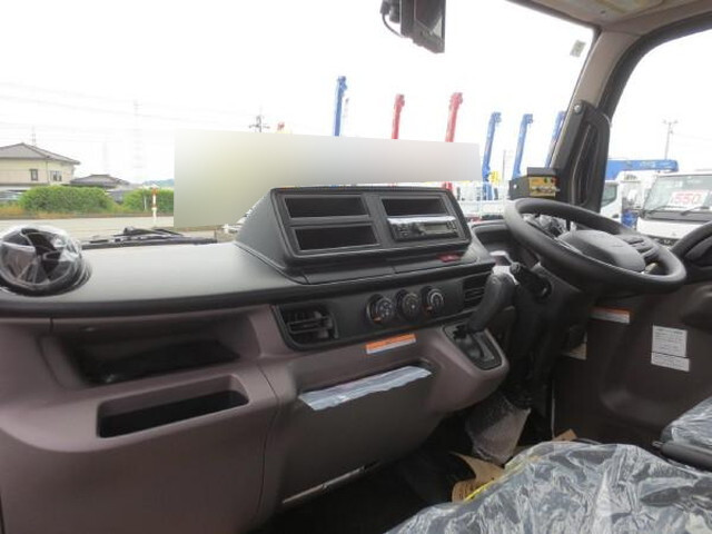 三菱ふそうキャンターパッカー車（塵芥車）小型（2t・3t）[写真20]