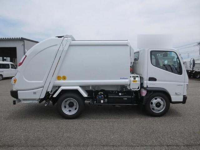 三菱ふそうキャンターパッカー車（塵芥車）小型（2t・3t）[写真07]