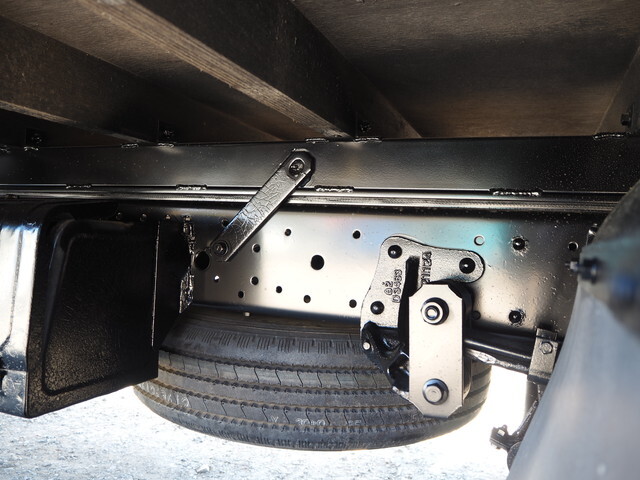 いすゞエルフ家畜運搬車小型（2t・3t）[写真14]