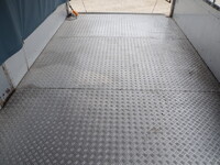 いすゞエルフ家畜運搬車小型（2t・3t）[写真15]