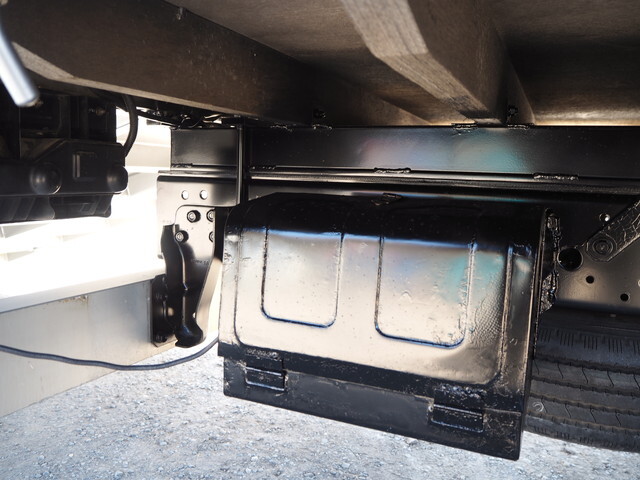 いすゞエルフ家畜運搬車小型（2t・3t）[写真15]