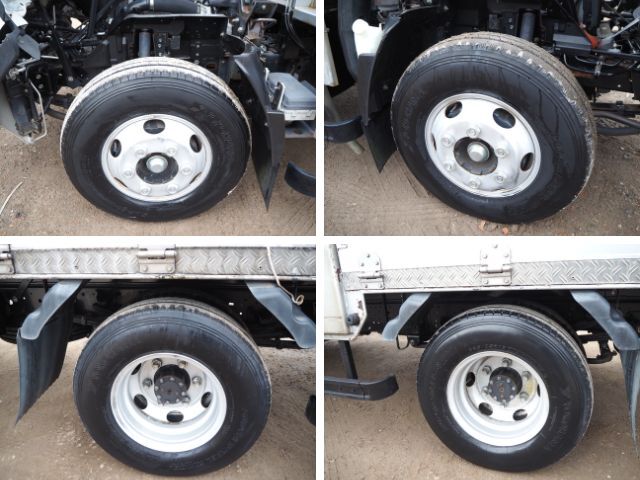 いすゞエルフ家畜運搬車小型（2t・3t）[写真21]