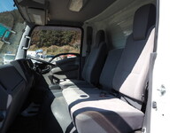 いすゞエルフ家畜運搬車小型（2t・3t）[写真32]