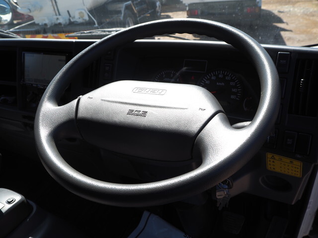 いすゞエルフ家畜運搬車小型（2t・3t）[写真35]