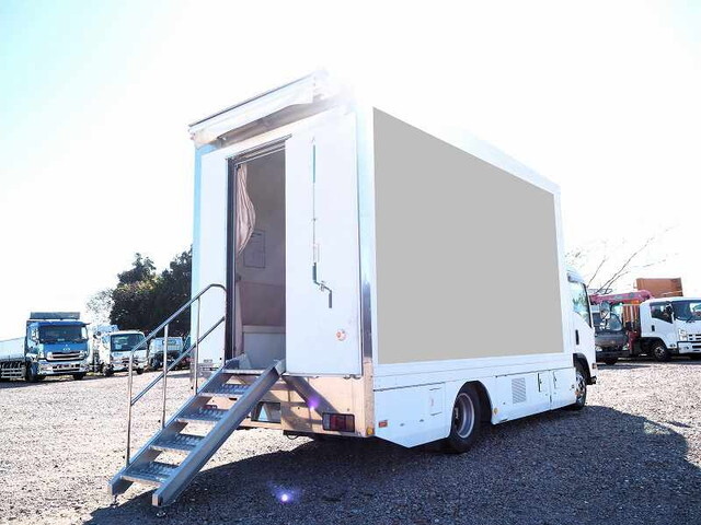 いすゞエルフその他の形状小型（2t・3t）[写真04]