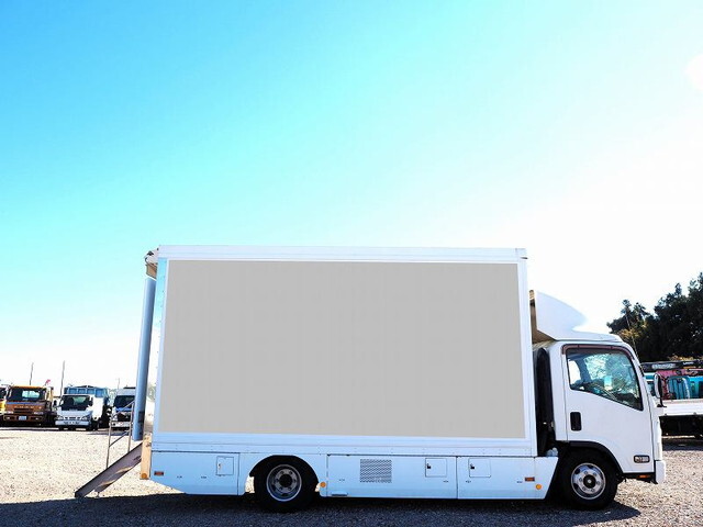 いすゞエルフその他の形状小型（2t・3t）[写真06]