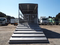 いすゞエルフ家畜運搬車小型（2t・3t）[写真07]