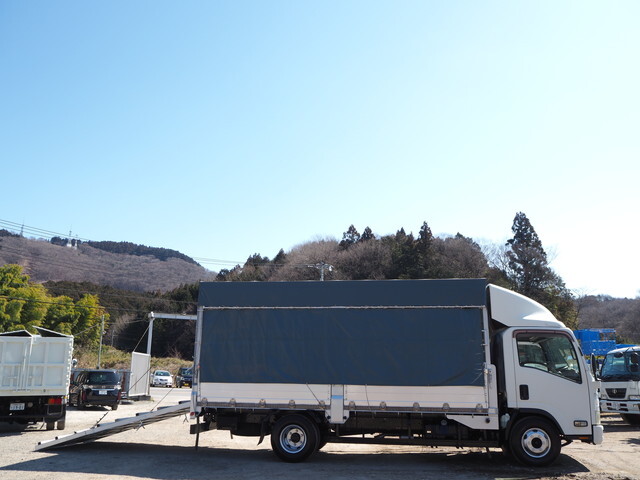 いすゞエルフ家畜運搬車小型（2t・3t）[写真07]