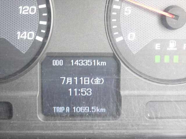 三菱ふそうファイタークレーン4段中型（4t）[写真15]