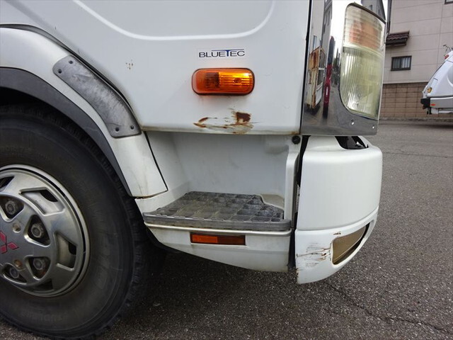 三菱ふそうファイタークレーン4段中型（4t）[写真21]