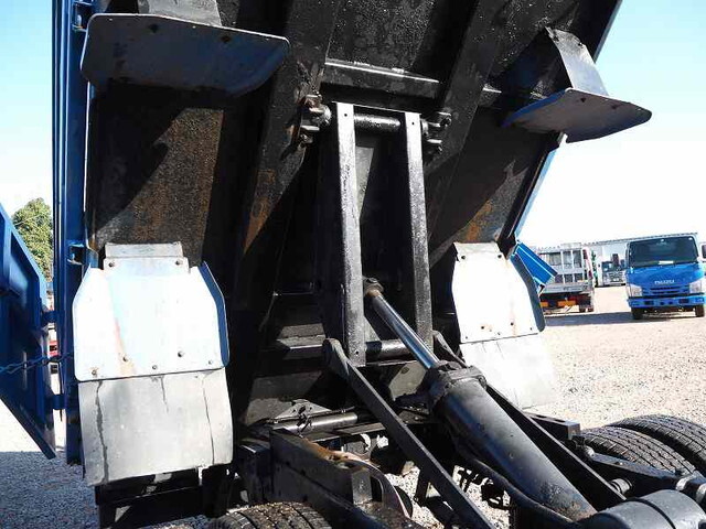 いすゞエルフ深ダンプ（土砂禁ダンプ）小型（2t・3t）[写真14]