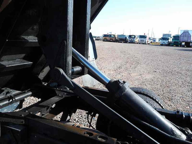 いすゞエルフ深ダンプ（土砂禁ダンプ）小型（2t・3t）[写真22]