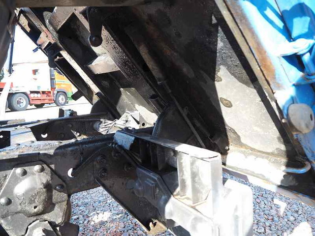 いすゞエルフ深ダンプ（土砂禁ダンプ）小型（2t・3t）[写真26]