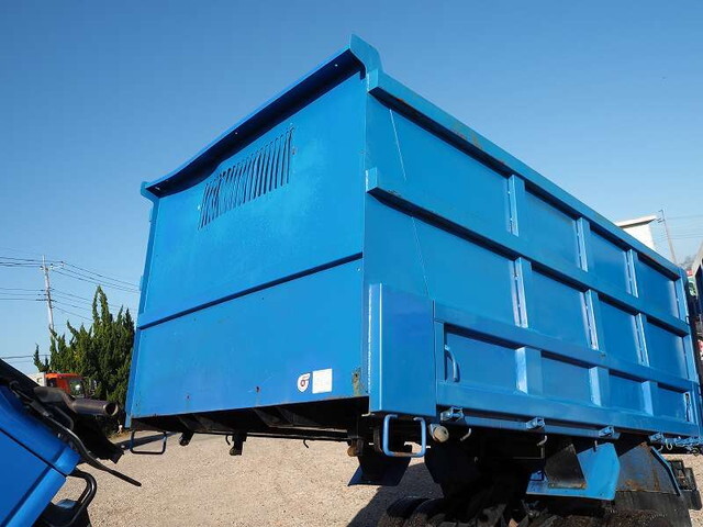 いすゞエルフ深ダンプ（土砂禁ダンプ）小型（2t・3t）[写真33]