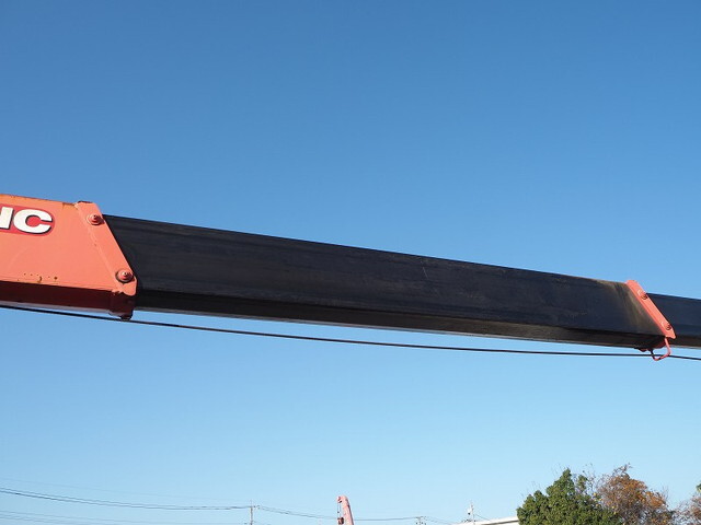 三菱ふそうファイタークレーン3段中型（4t）[写真16]