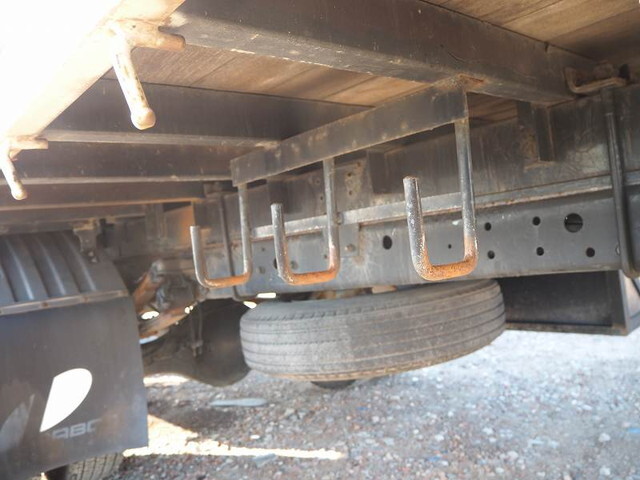 三菱ふそうファイタークレーン3段中型（4t）[写真28]